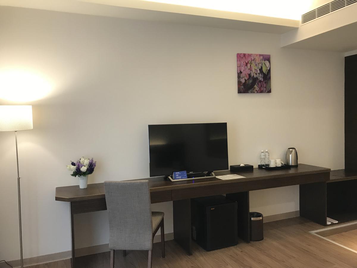 מלון צ'יאיי סיטי 晨光飯店 מראה חיצוני תמונה